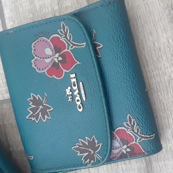 NEW!COACH..REVERSEABLE FLAP CROSSBODY WITH MATCHING WALLET..FLAWED - Picture 2 of 13